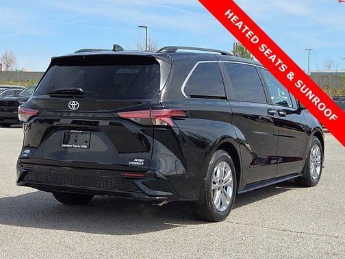MIDNIGHT BLACK 2023 Toyota Sienna XSE 7 Passenger