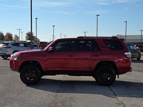 2024 Toyota 4Runner TRD Off Road Premium