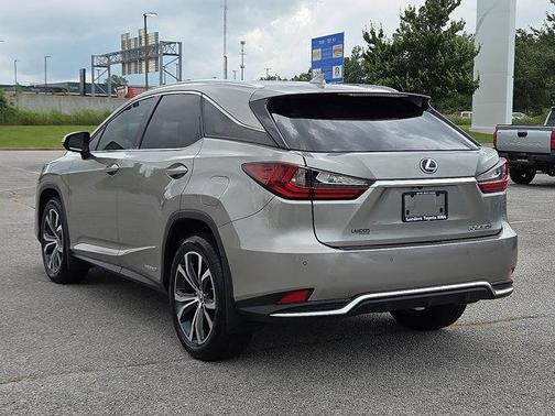 2022 Lexus RX 450h Base