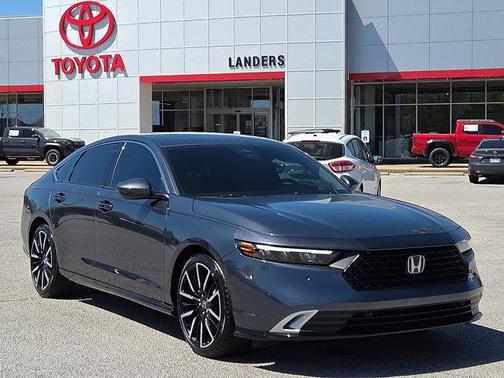 2025 Honda Accord Hybrid Touring