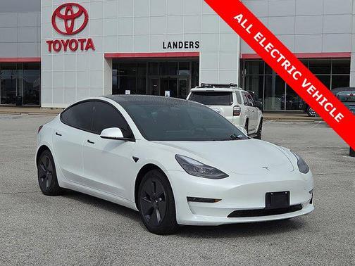 2023 Tesla Model 3 Standard Range