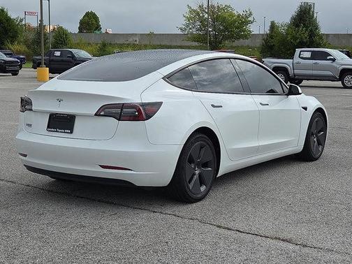 2023 Tesla Model 3 Standard Range
