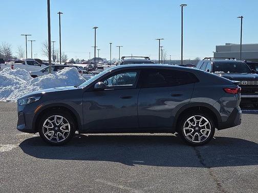 2025 BMW X2 xDrive28i