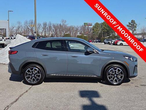 2025 BMW X2 xDrive28i