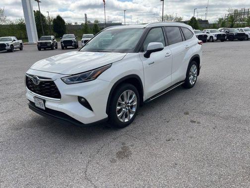 2021 Toyota Highlander Hybrid Limited