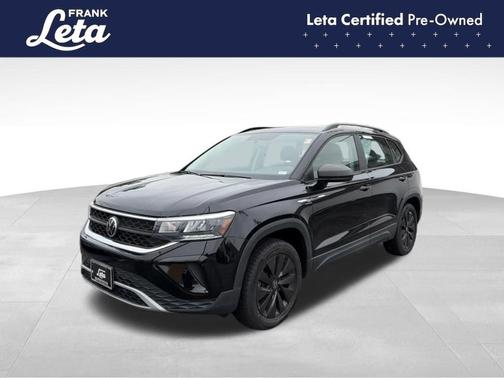 Deep Black Pearl Effect 2022 Volkswagen Taos 1.5T S