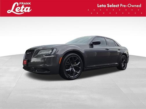 2021 Chrysler 300 Touring