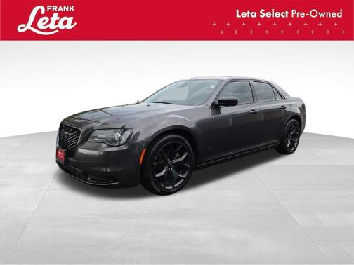 2021 Chrysler 300 Touring