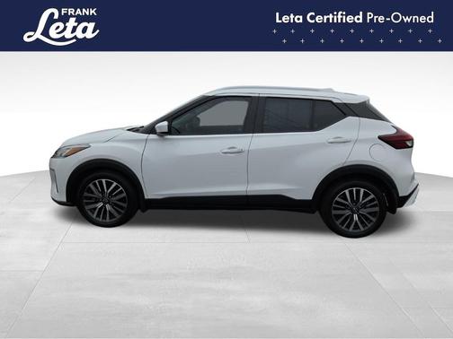 2022 Nissan Kicks SV