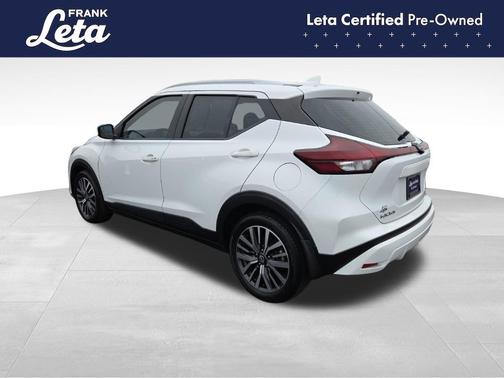 2022 Nissan Kicks SV