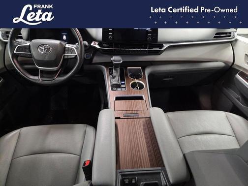 2024 Toyota Sienna 
