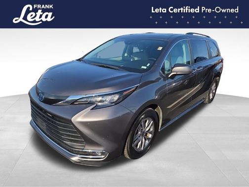 2024 Toyota Sienna 