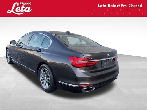 2017 BMW 740 i xDrive