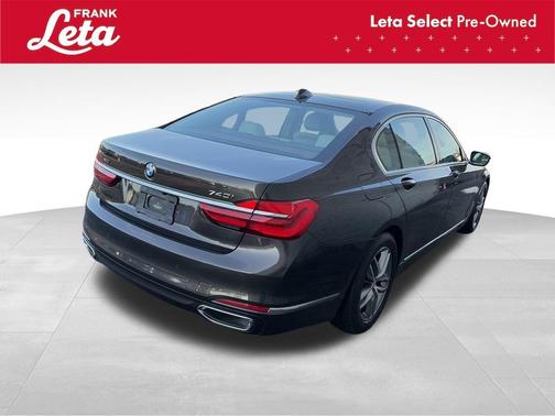 2017 BMW 740 i xDrive