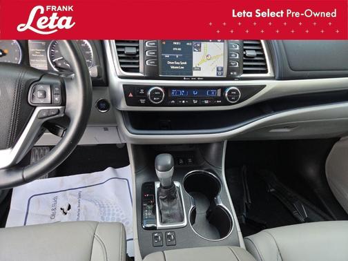 2018 Toyota Highlander 