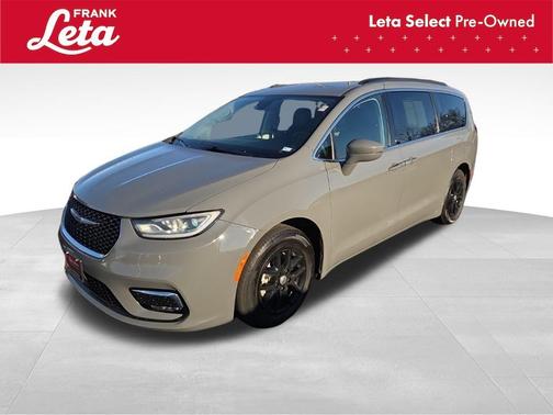 2022 Chrysler Pacifica Touring-L