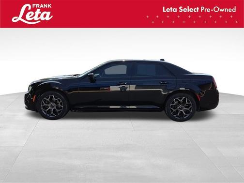 2018 Chrysler 300 S