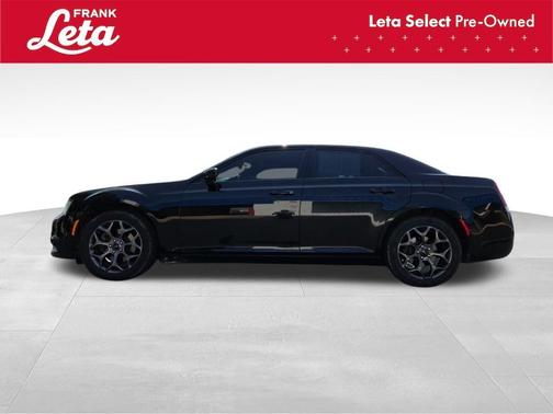 2018 Chrysler 300 S