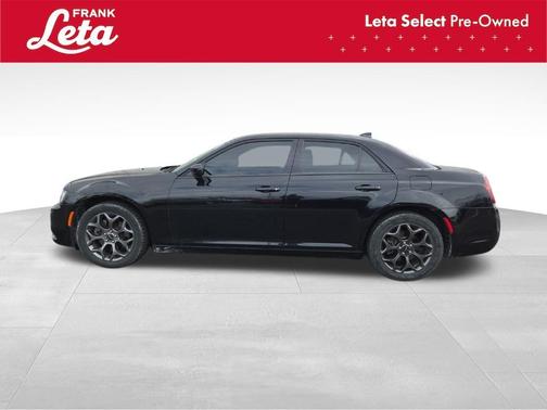 2018 Chrysler 300 S