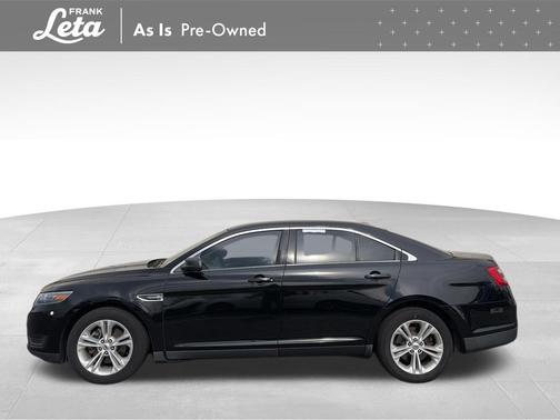 Black 2018 Ford Taurus SE