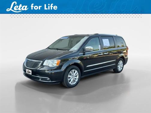 2016 Chrysler Town & Country Limited Platinum