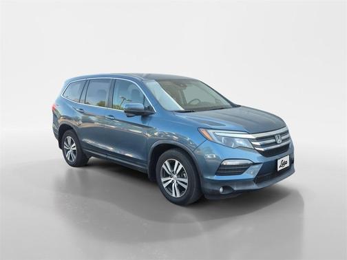 2017 Honda Pilot EX
