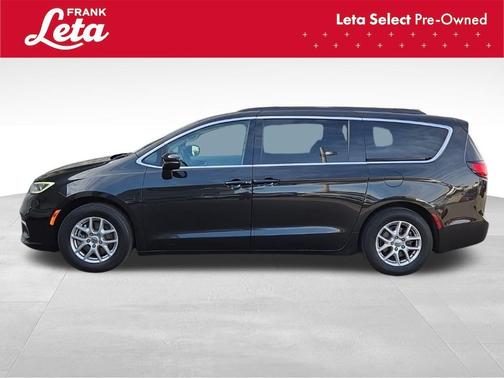 2022 Chrysler Pacifica Touring-L