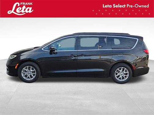 2022 Chrysler Pacifica Touring-L