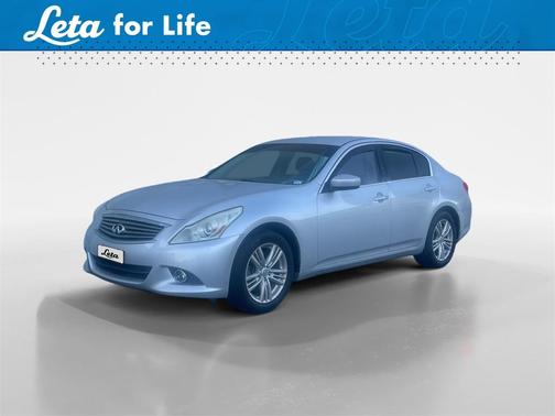 2010 INFINITI G37x Base