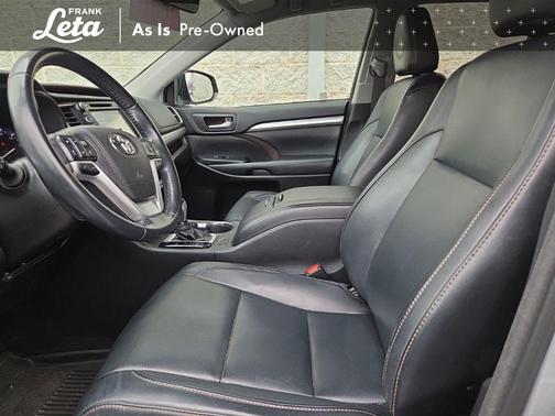 2017 Toyota Highlander 