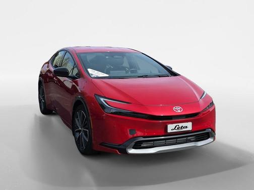 2024 Toyota Prius XLE