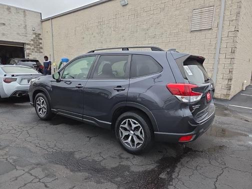 2019 Subaru Forester Premium