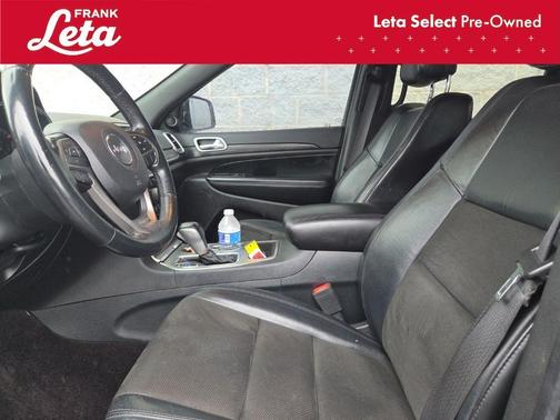 2019 Jeep Grand Cherokee Laredo