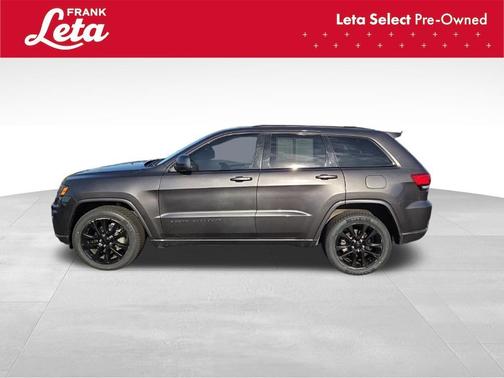 2019 Jeep Grand Cherokee Laredo