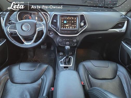 2017 Jeep Cherokee Overland