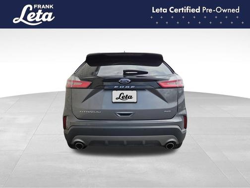 2023 Ford Edge Titanium