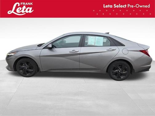 2021 Hyundai ELANTRA SEL