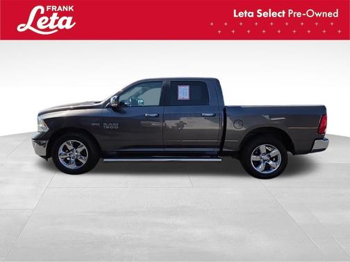 2017 RAM 1500 SLT