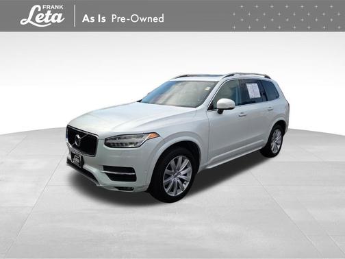 2016 Volvo XC90 T6 Momentum