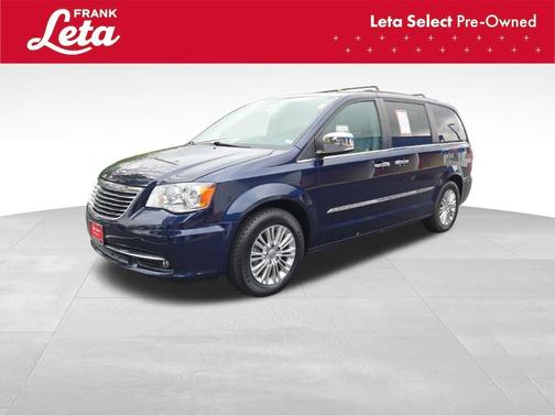 2016 Chrysler Town & Country Touring-L