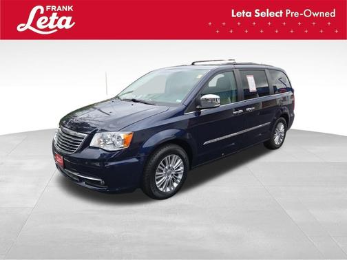2016 Chrysler Town & Country Touring-L