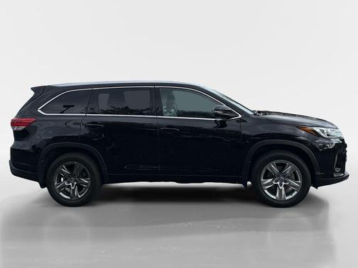 Gray 2019 Toyota Highlander Limited Platinum