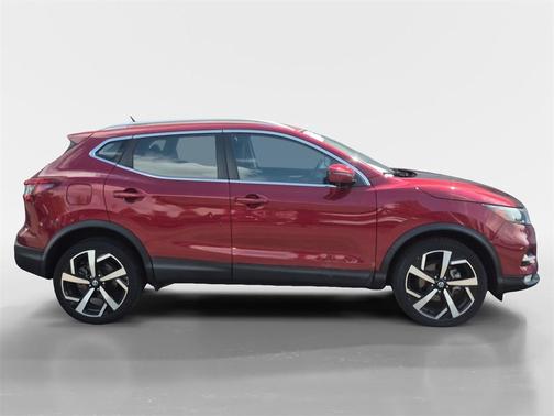 2021 Nissan Rogue Sport SL
