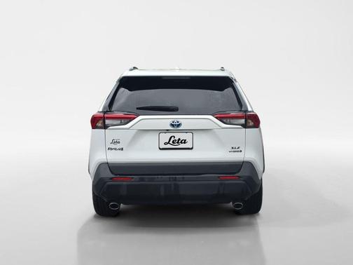 White 2023 Toyota RAV4 Hybrid XLE