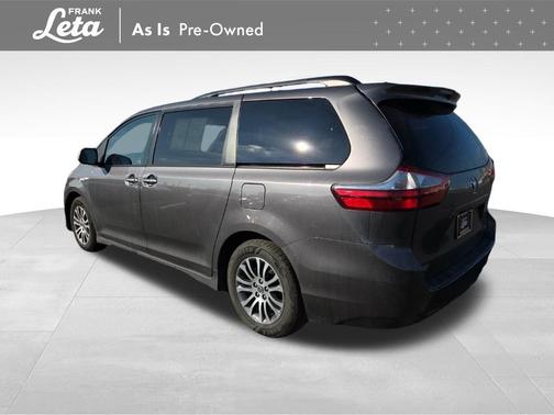 2019 Toyota Sienna 