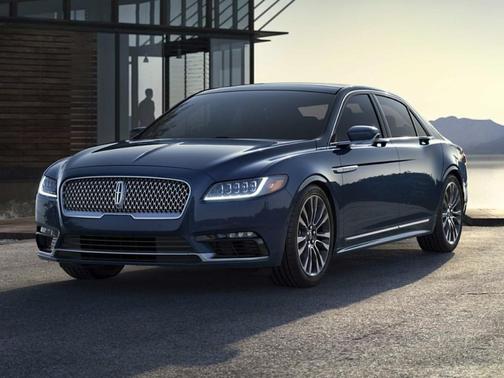 White 2017 Lincoln Continental Select