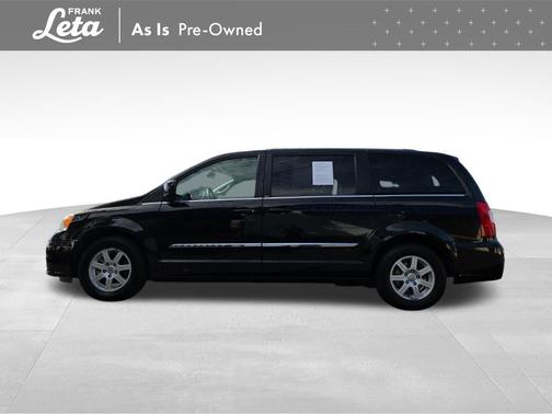 2013 Chrysler Town & Country Touring
