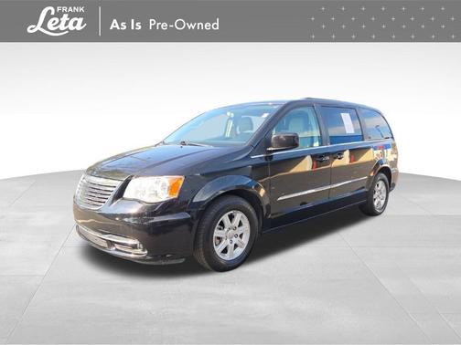 2013 Chrysler Town & Country Touring
