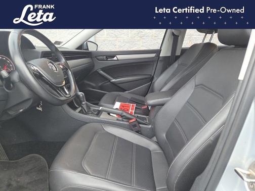 2020 Volkswagen Passat 2.0T SE