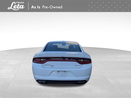 White 2016 Dodge Charger SXT